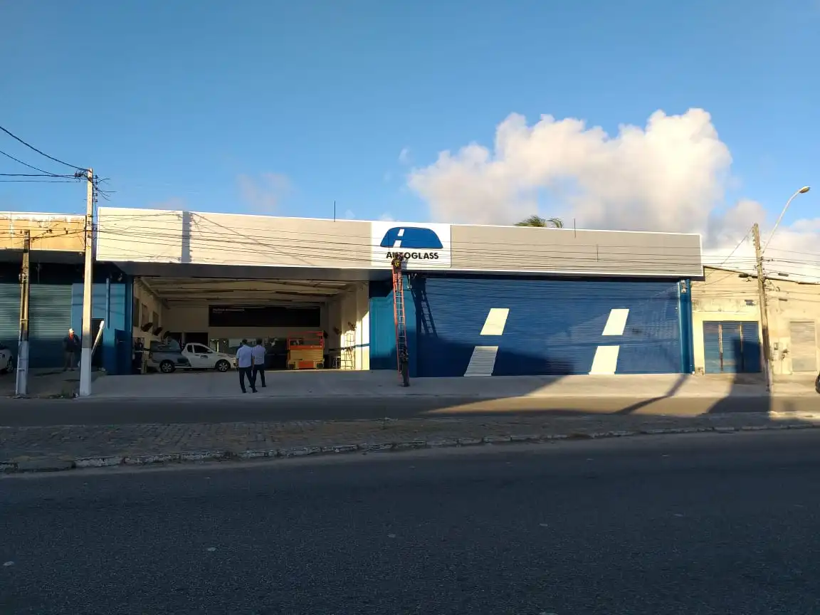 ACM E LETREIRO AUTOGLASS ALECRIM NATAL RN